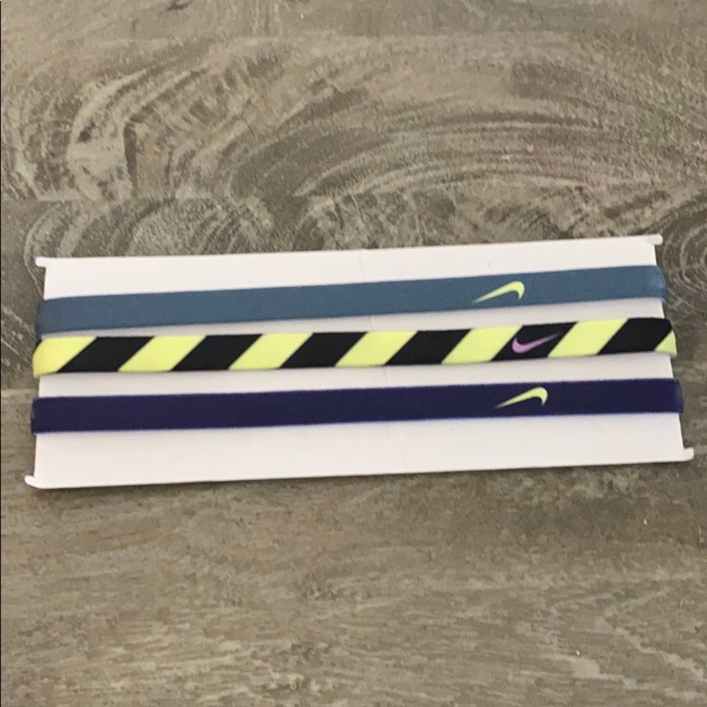 Nike Women’s Headband